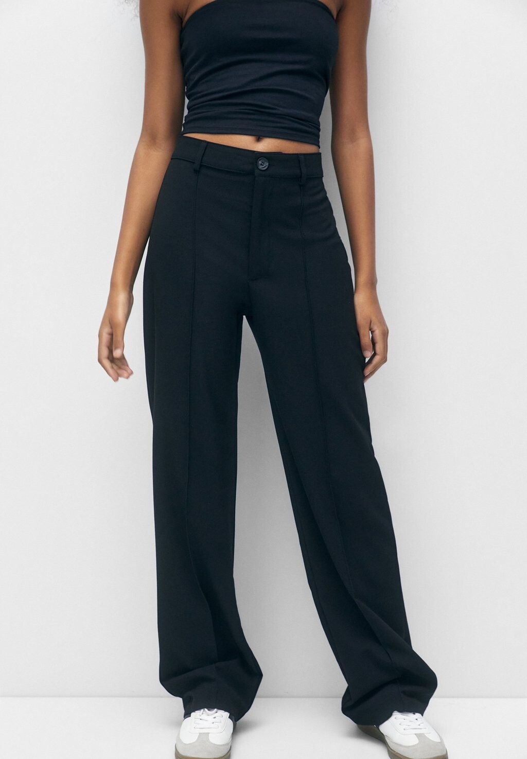 

Брюки PULL&BEAR, черный