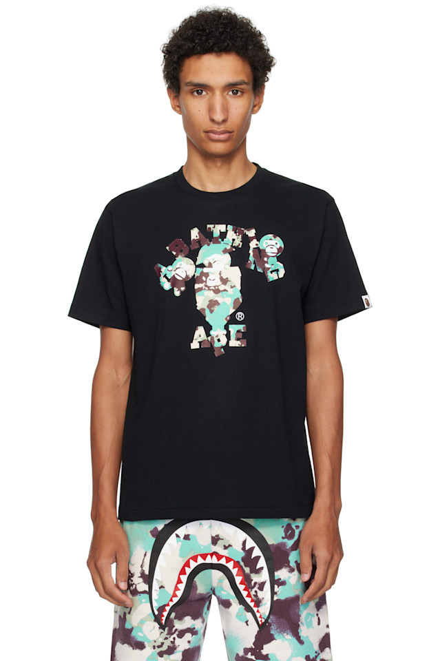 

Bape Черная камуфляжная футболка с изображением карты колледжа Мило