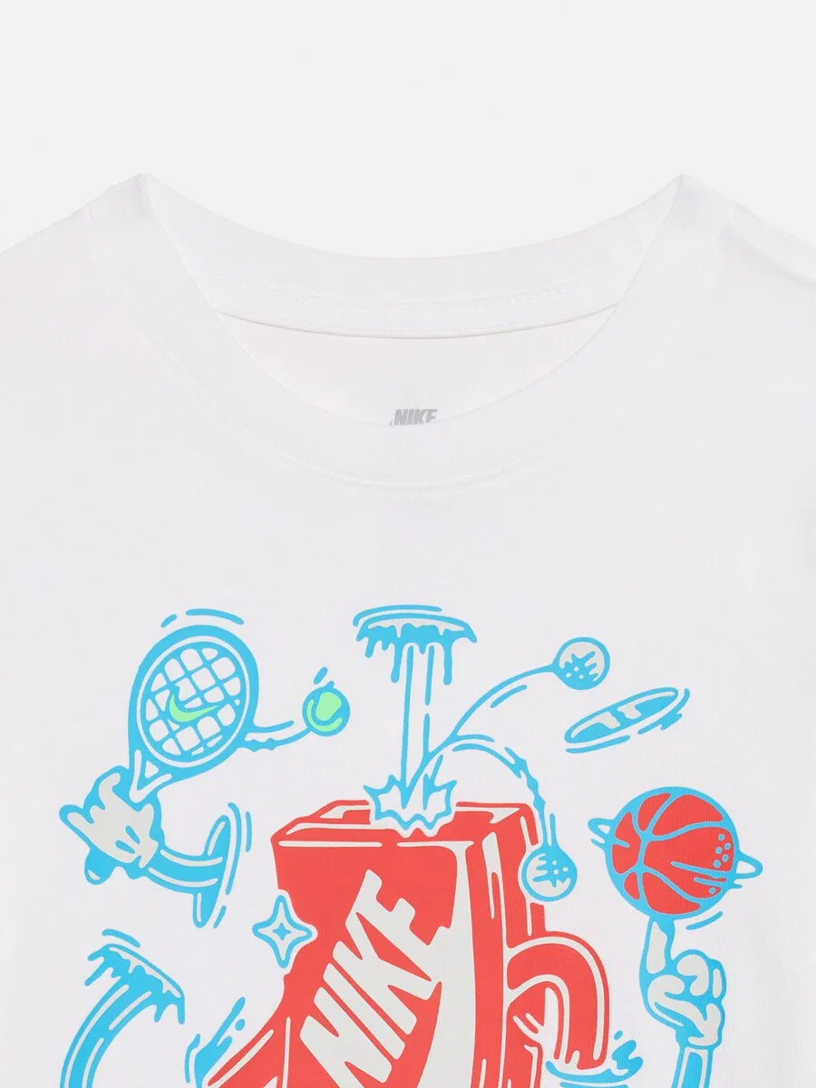 Футболка Nike Sportswear белого цвета — фото 3