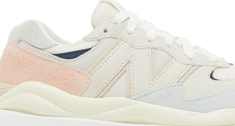 Кроссовки New Balance 57/40 'Sea Salt Vintage Rose', белый — фото 3