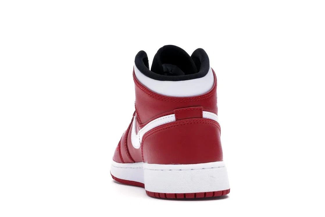 Детские кроссовки Lifestyle с классическим цветовым блоком Jordan 1 Mid Chicago, Gym Red/White-Black — фото 4