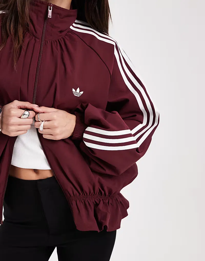 Спортивная куртка Adidas Originals Firebird Blousy Oversized в цвете теневой красный — фото 2