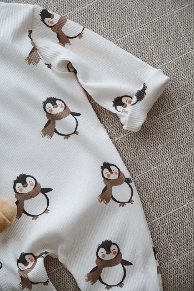 Детский комбинезон для девочек с принтом Puffy Penguin Patterned Organic Ribbed Knit Baby Rompers Dodo'S Baby, Navy Blue — фото 4