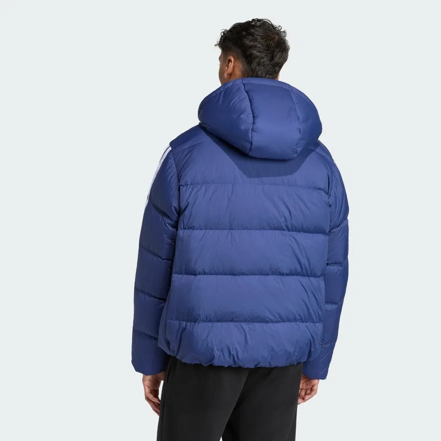 Мужская куртка-пуховик с капюшоном и утеплителем Climawarm, модель Essentials 3-Stripes Puffer Down Hooded Jacket, adidas, Темно-синий — фото 2