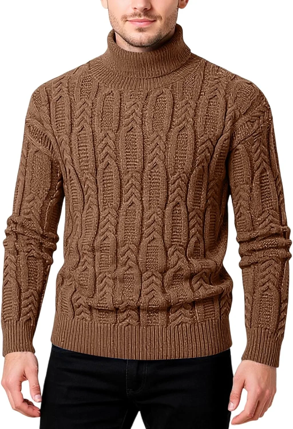 

Мужской свитер с воротником-стойкой и узором вязки