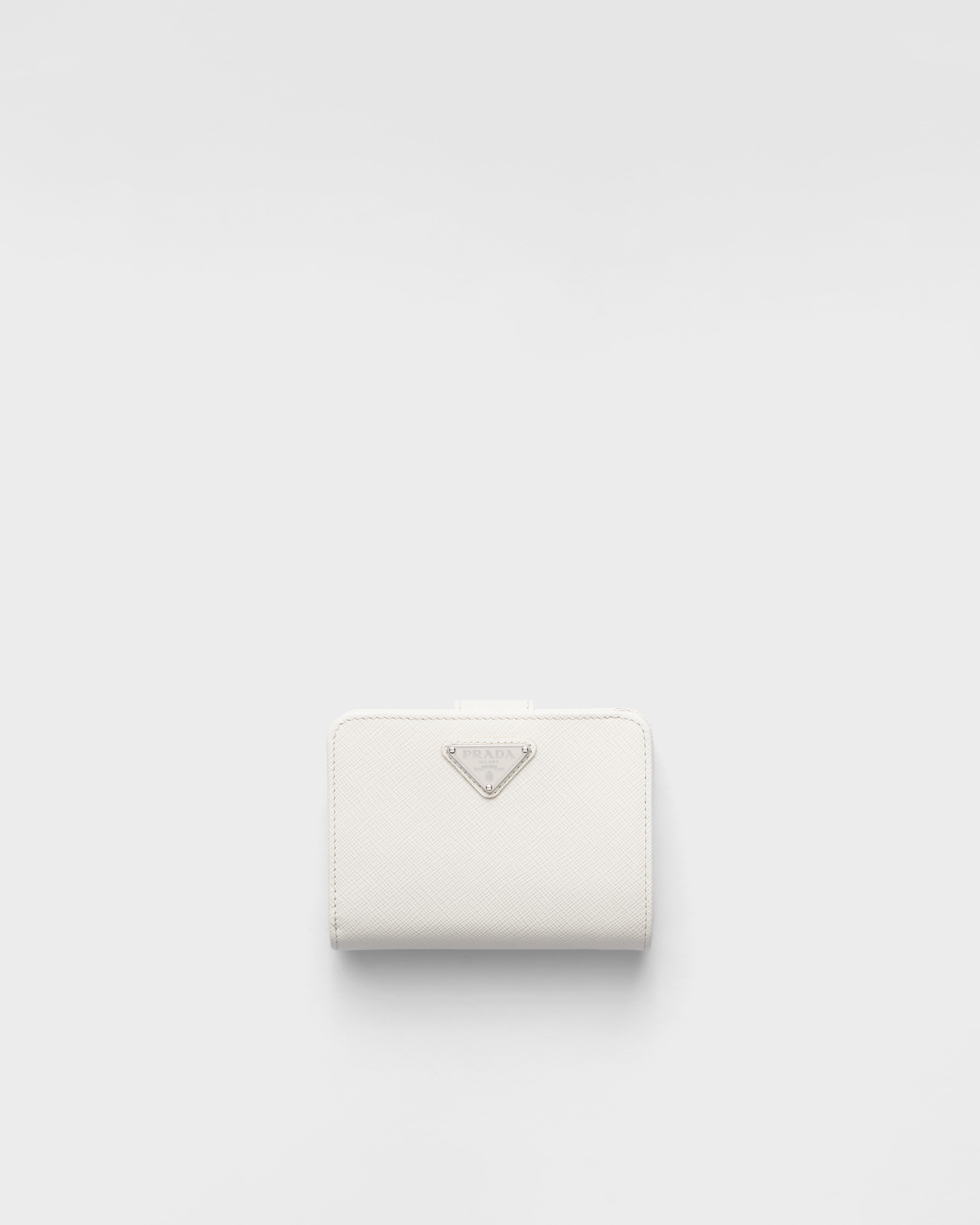 

Маленький кошелек из сафьяновой кожи Prada, белый