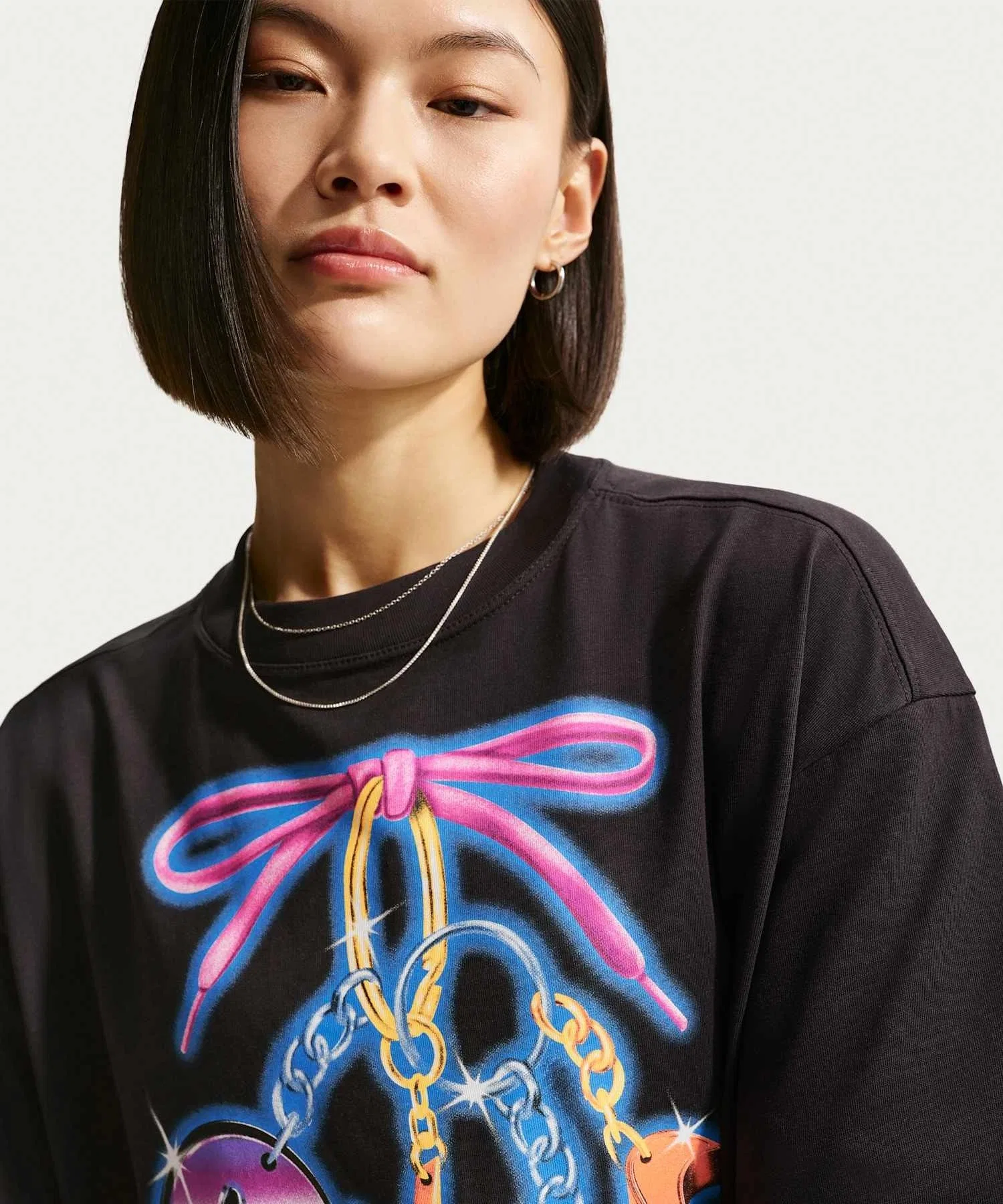 Женская футболка Nike Sportswear Classic oversized — фото 3