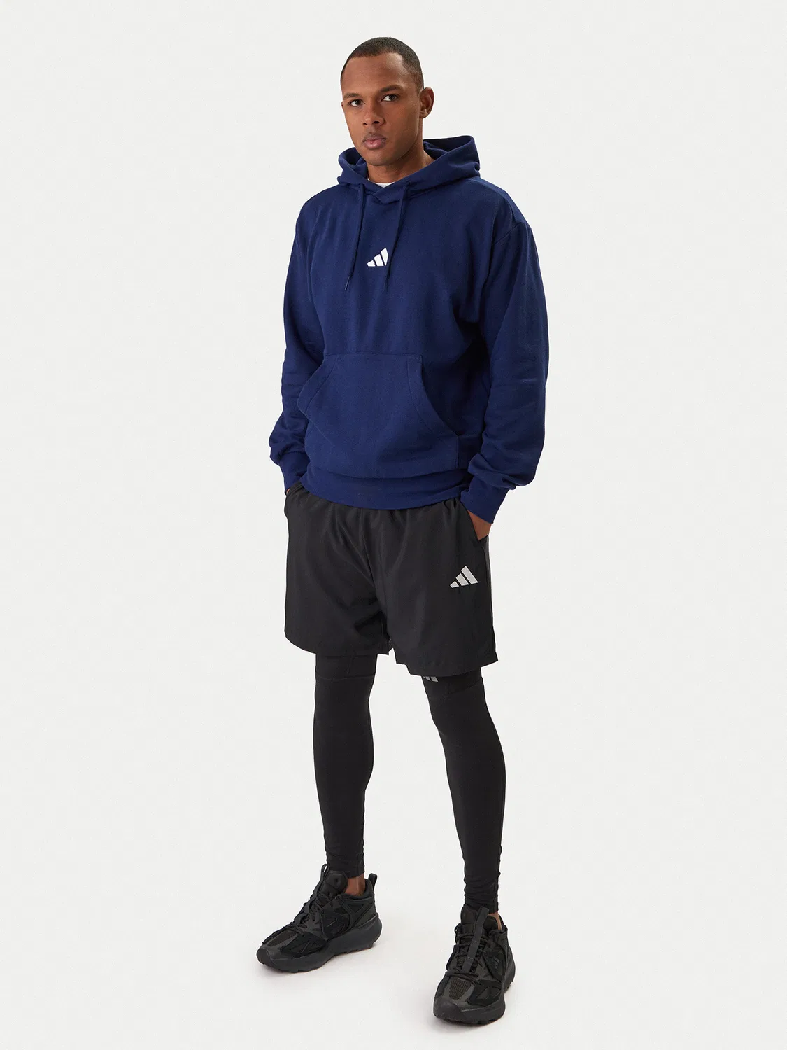Мужская толстовка стандартного кроя Essentials Feel Cozy Adidas, темно-синий — фото 2
