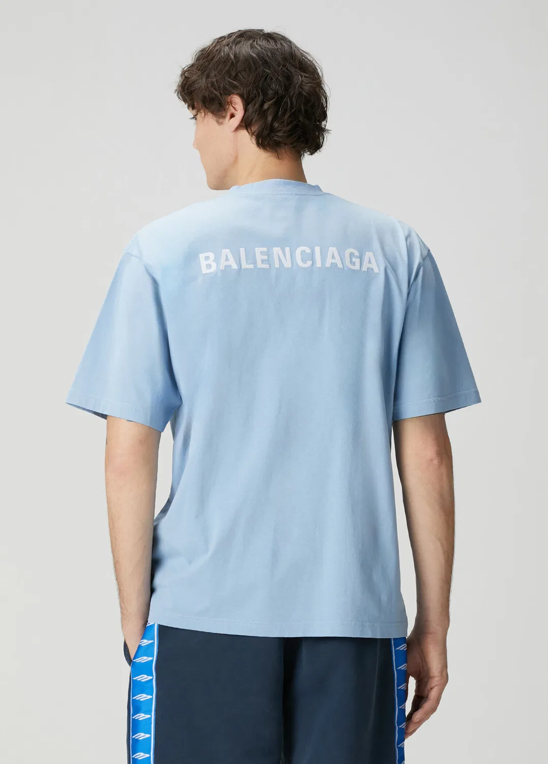 Футболка с вышивкой лого Balenciaga, light blue — фото 3
