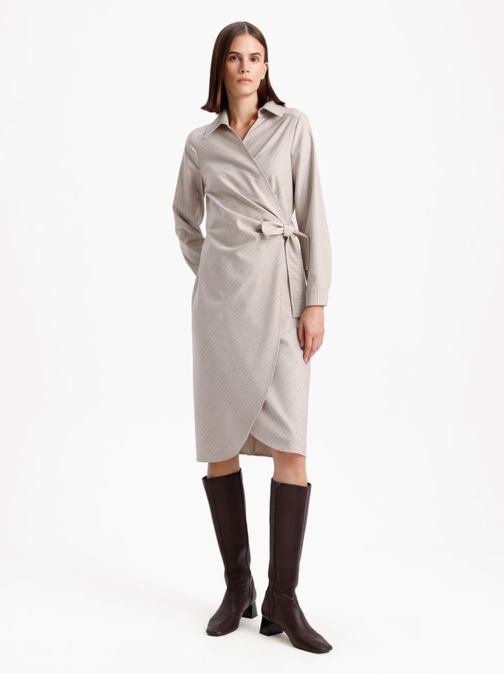 

Платье до колена BGN Kleid, светло-серый
