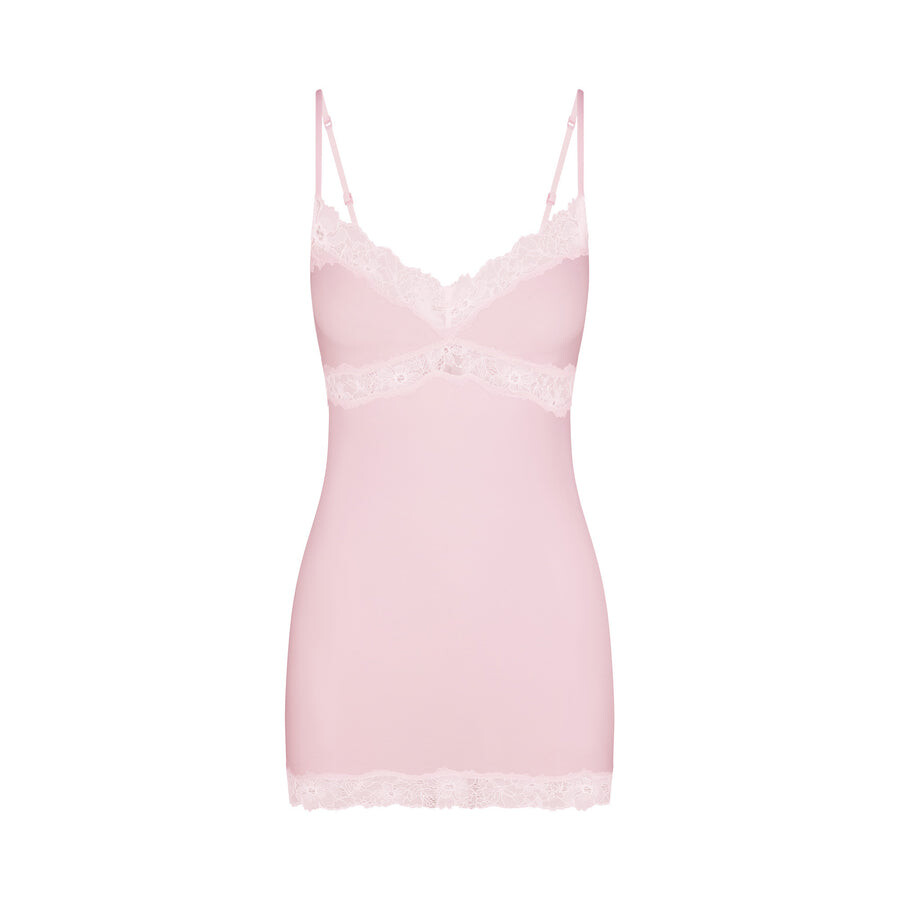 

Платье-комбинация SKIMS Cotton Lace, цвет Cherry Blossom
