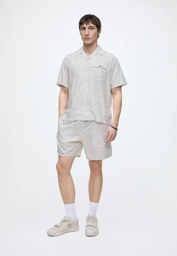 Рубашка Lacoste с принтом, короткий рукав, цвет белый — фото 2