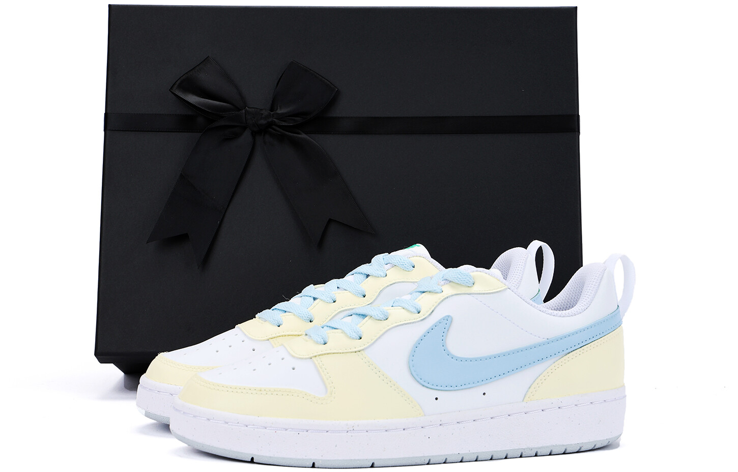 

Кроссовки Nike Court Borough Skateboarding Shoes Women's Low-top White/Yellow, светло-желтый