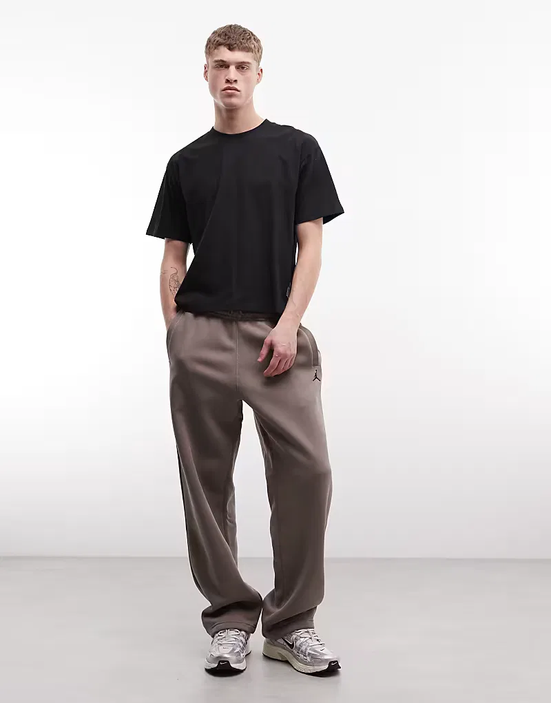 Свободная футболка Nike Essentials оверсайз, черный — фото 2