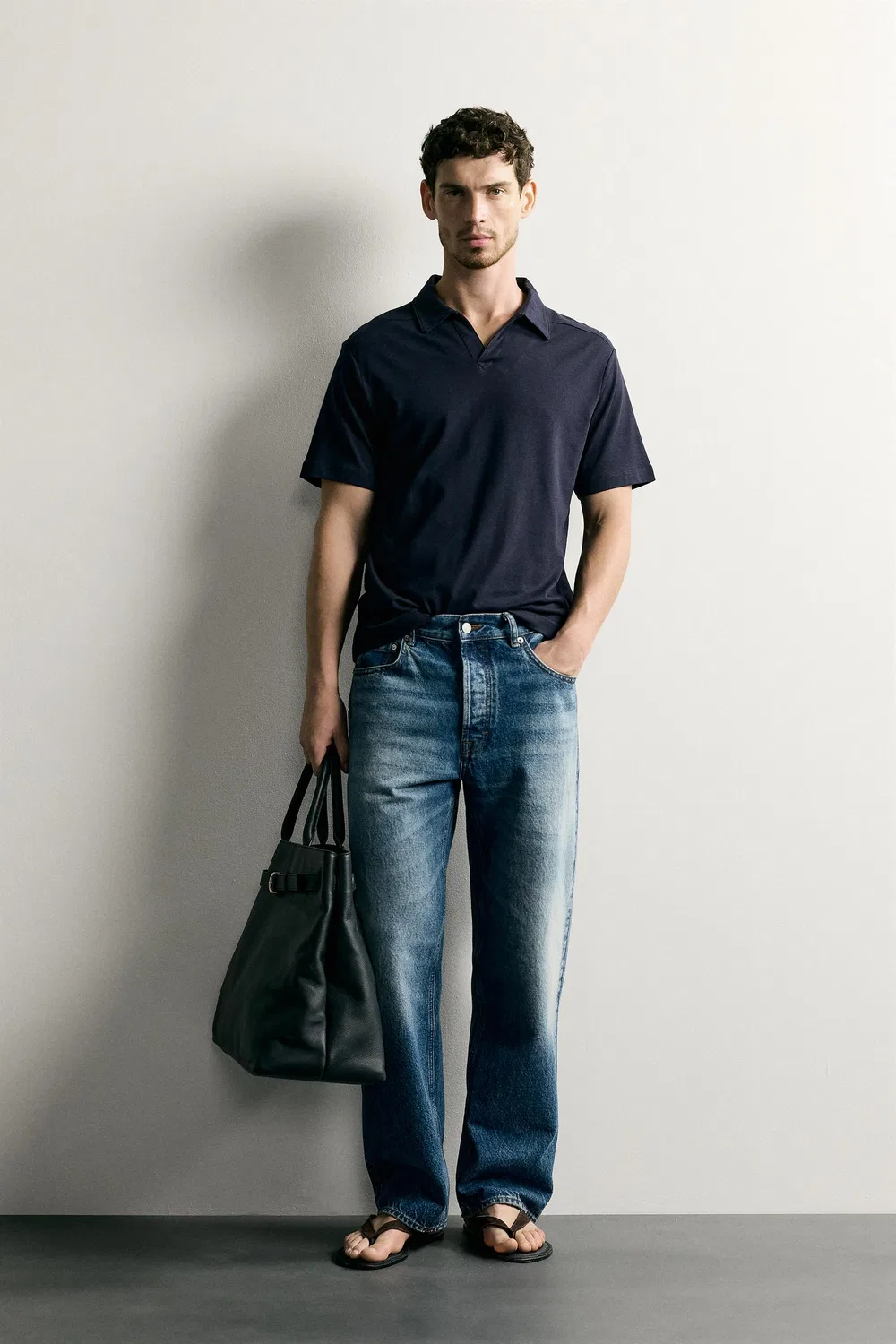 Поло в полоску свободного кроя, стандартного силуэта. ZARA, Navy blue