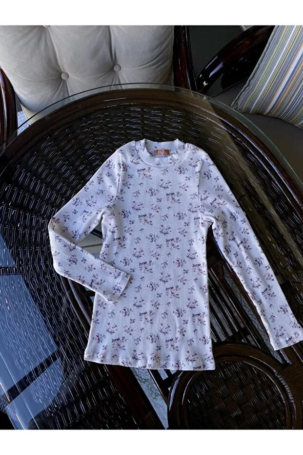 Детская футболка с принтом Floral Printed T-Shirt Hug, Printed — фото 3