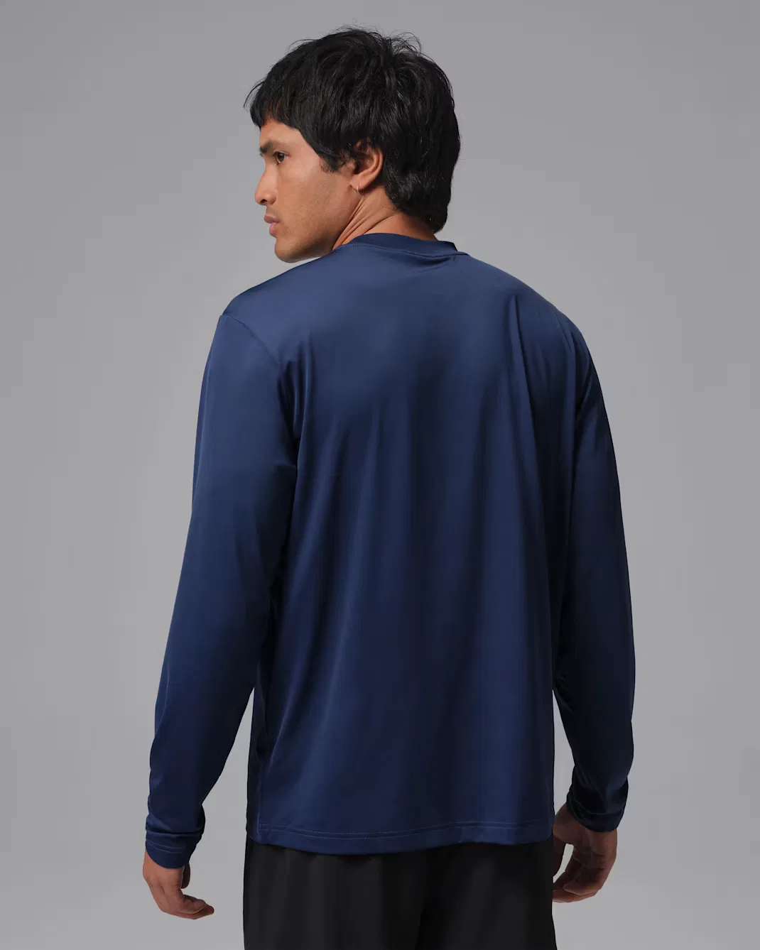 Мужская футболка с длинными рукавами Dri-FIT Jordan Sport Essentials, Midnight Navy — фото 2