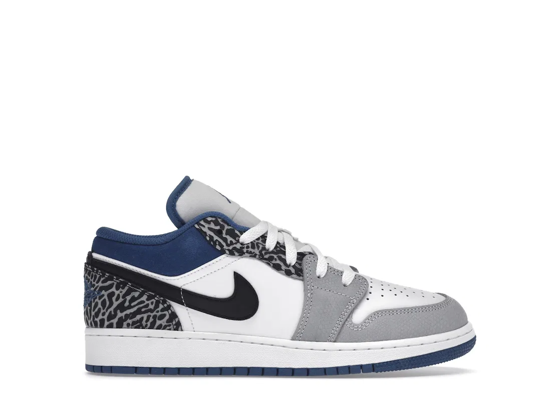Детские кроссовки Lifestyle с принтом Jordan 1 Low SE True Blue Jordan, White/Grey True Blue Black