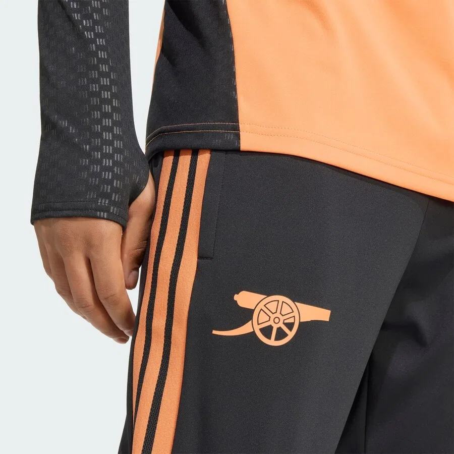 Спортивные брюки ADIDAS PERFORMANCE Slim fit 'Arsenal FC 26/27 Tiro' черного цвета — фото 4