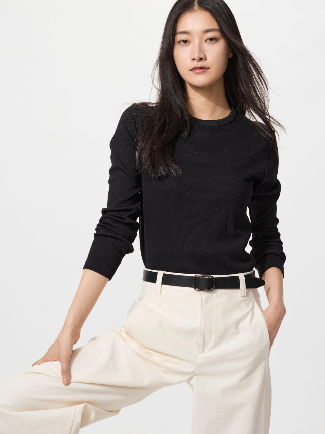 Лонгслив Uniqlo Soft Ribbed, 09 черный — фото 2