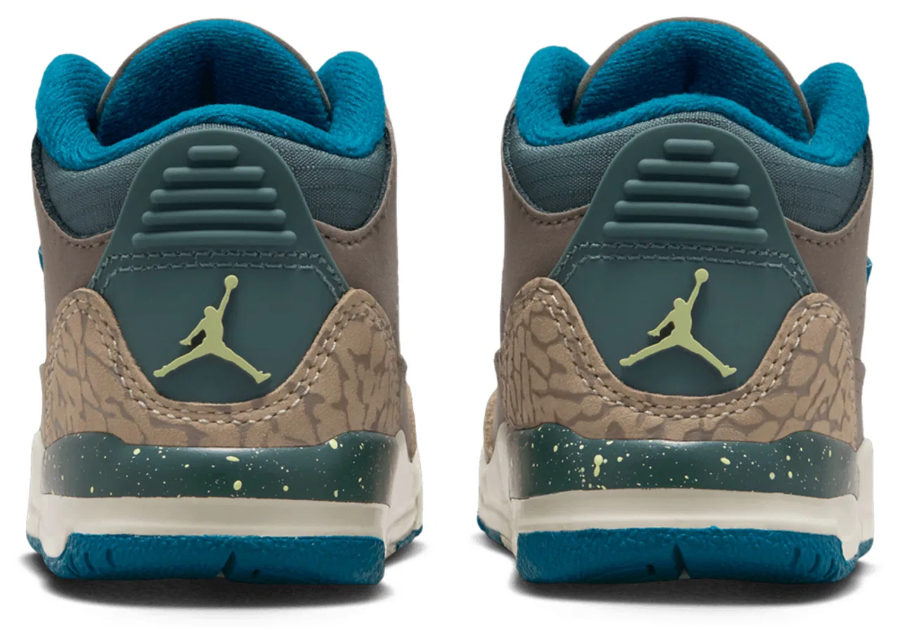 Кроссовки для мальчиков Retro 3 UNI Jordan, цвет Olive Grey/Khaki/Green Abyss — фото 3