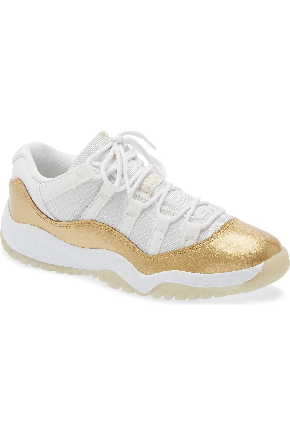 Детские кроссовки баскетбольные ретро низкие Jordan 11 Retro Low Jordan, белый/золотой