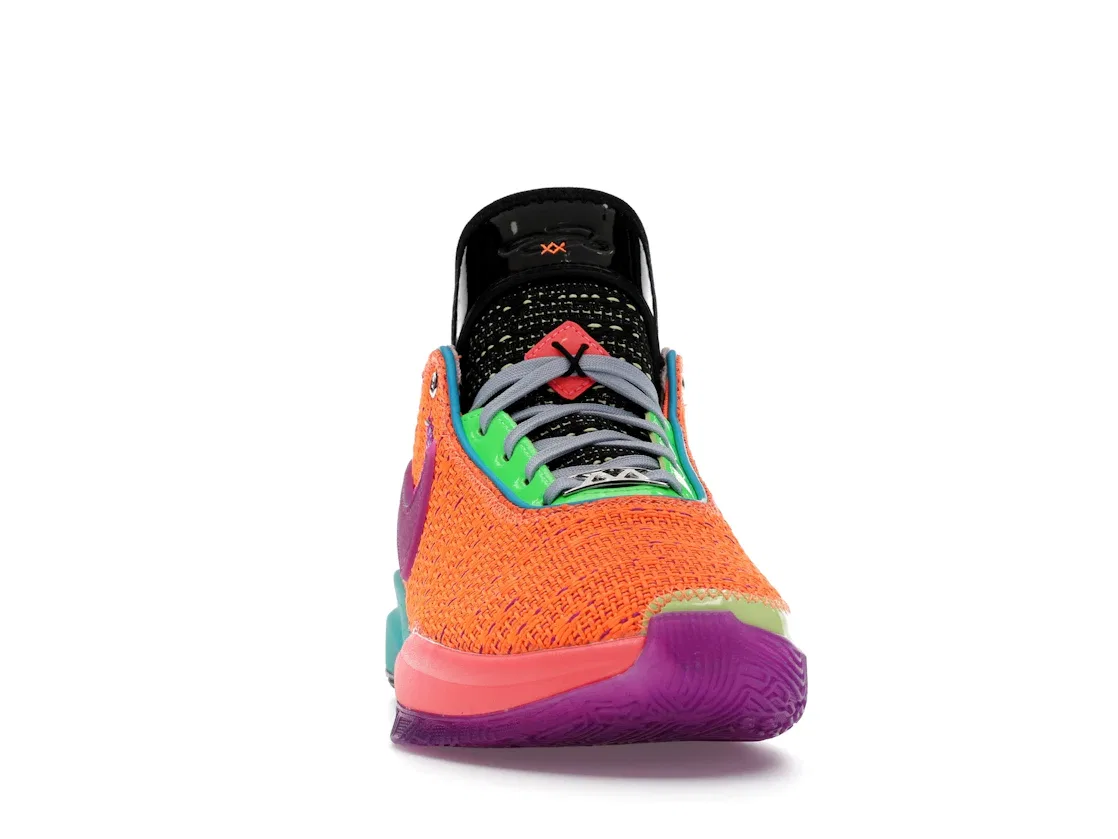 Детские кроссовки с высокой посадкой Nike LeBron 20 Chosen 1 Nike, Total Orange/Vivid Purple/Green Strike/Hot Punch — фото 2