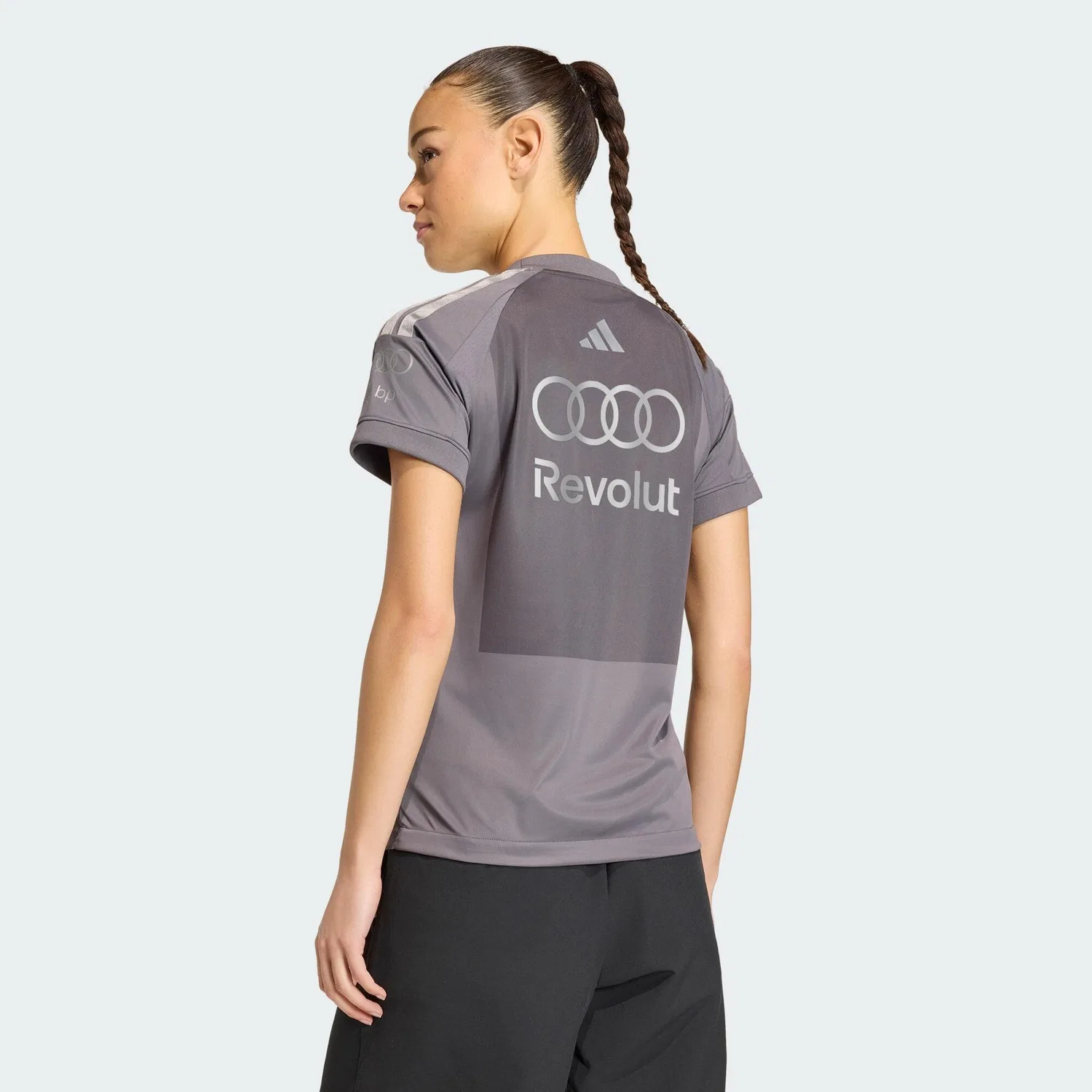 Мужская футболка с коротким рукавом Audi Revolut F1 Team Short Sleeve Driver Replica Trikot Adidas, Dark Grey / Grey — фото 3