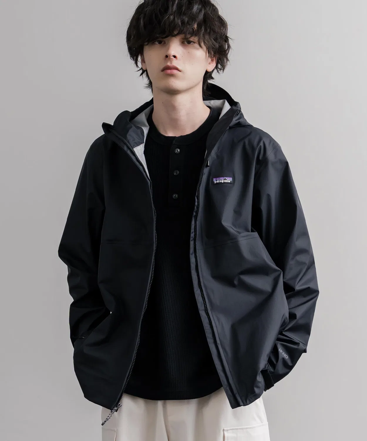 Мужская/женская горная куртка с капюшоном Patagonia Torrentshell 3L Rain Jacket, синий — фото 2