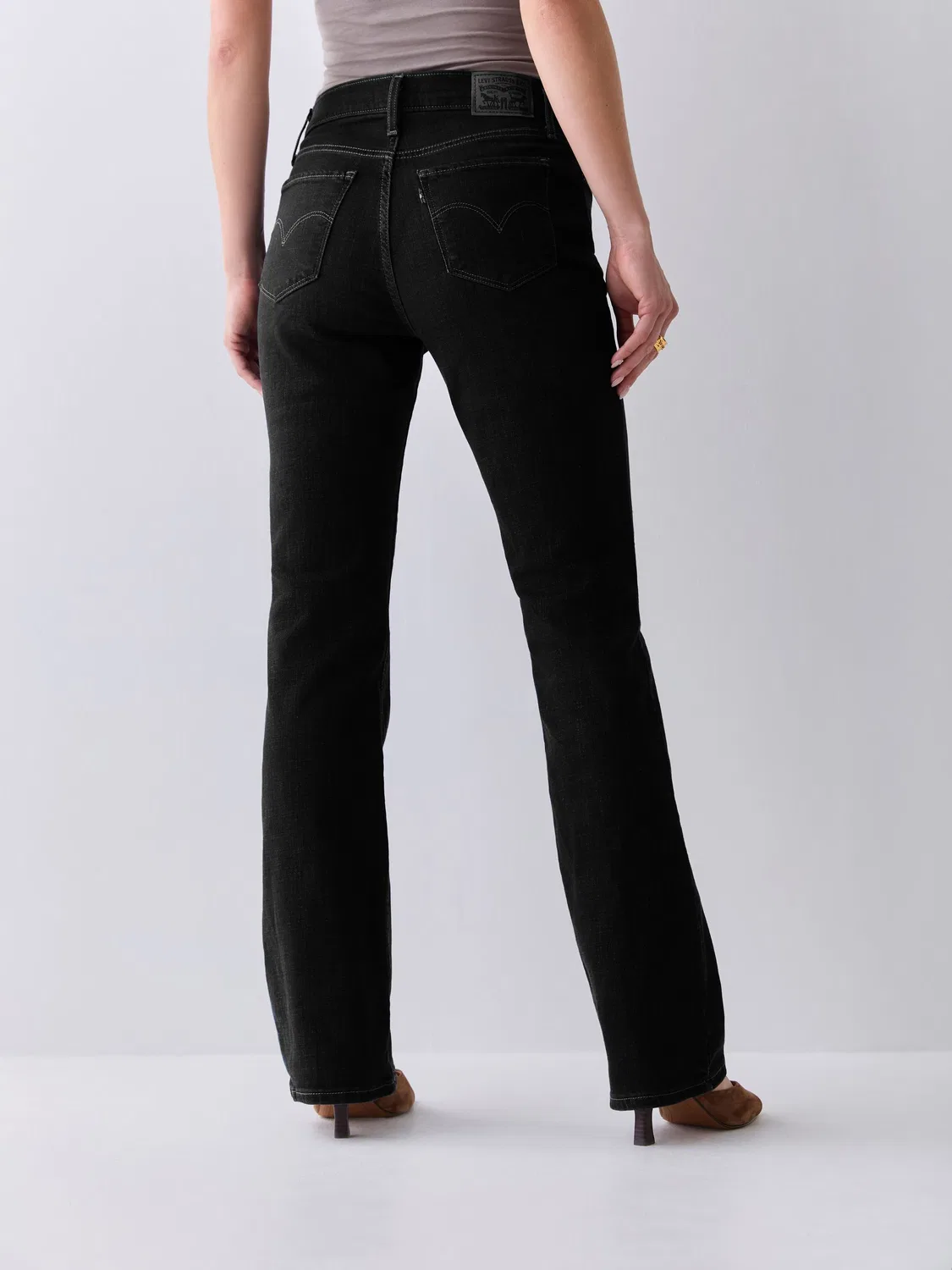 Levi's Soft Black 315 моделирующие джинсы Bootcut со средней посадкой — фото 2