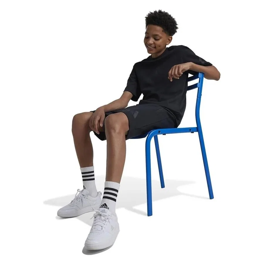 Детские спортивные шорты с принтом adidas, Черный — фото 3