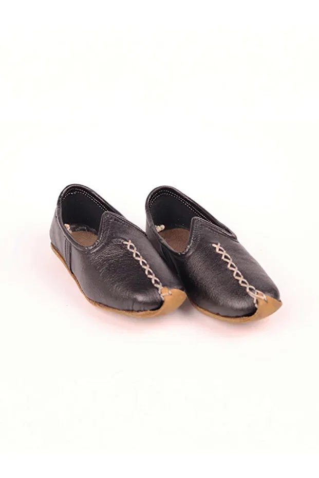 Детские сандалии для девочек с вышивкой Handmade genuine leather local yemeni sandals for children Ertay Deri, Black — фото 4
