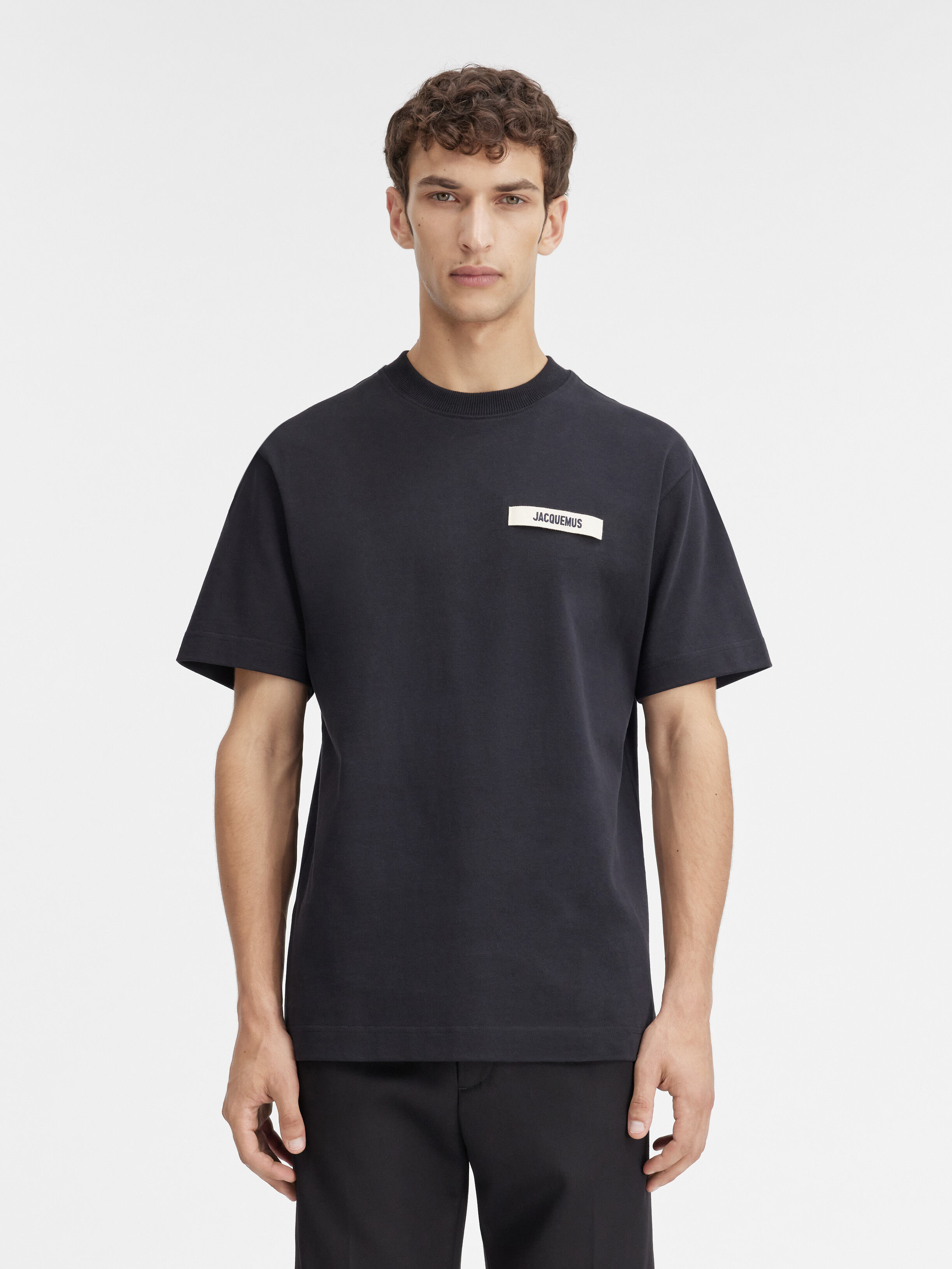 

Футболка с логотипом Grosgrain JACQUEMUS The Gros Grain t-shirt, черный