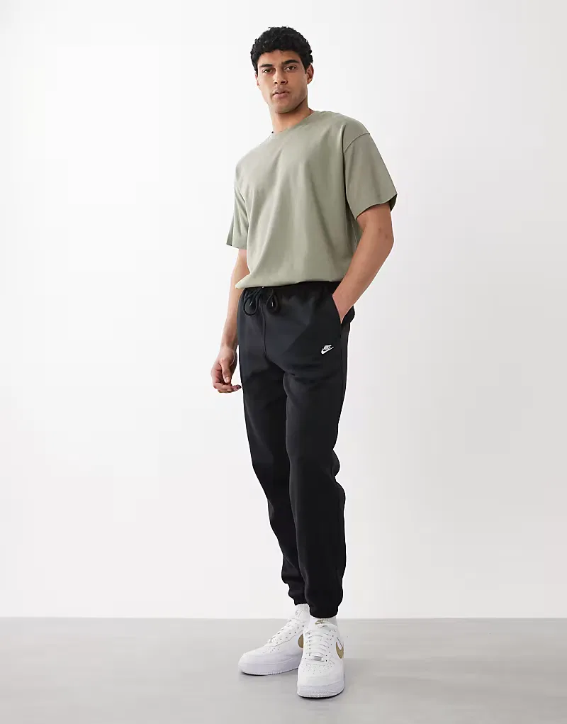 Джоггеры-флис с манжетами Club Nike, черный