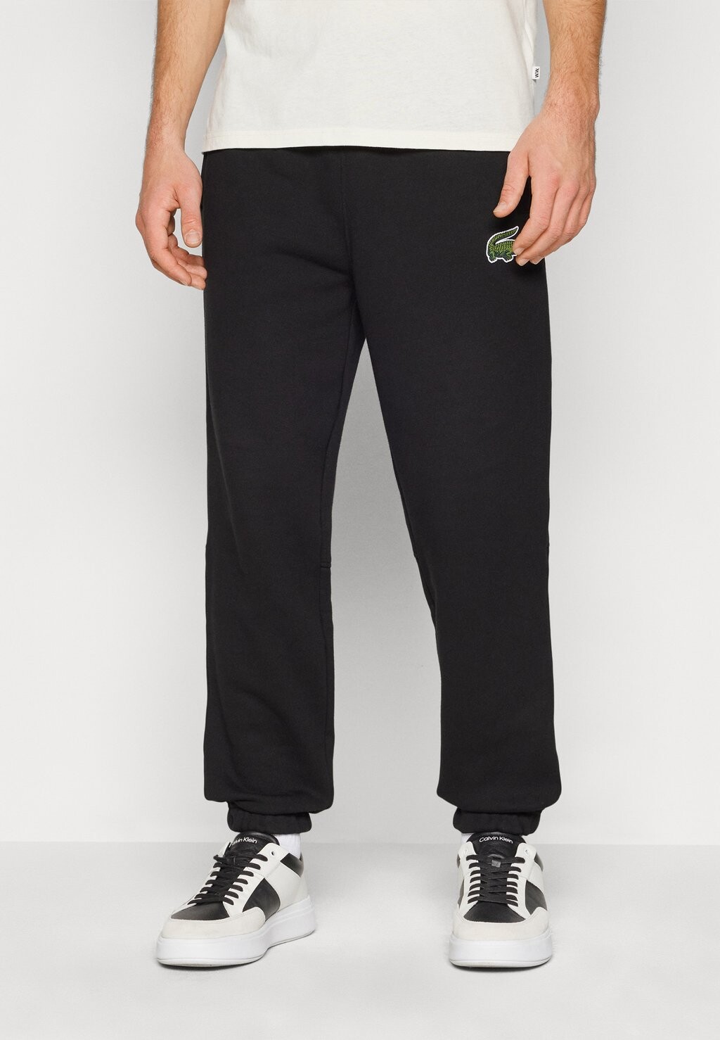 

Спортивные брюки Croc 80S Trackpant Lacoste, черный
