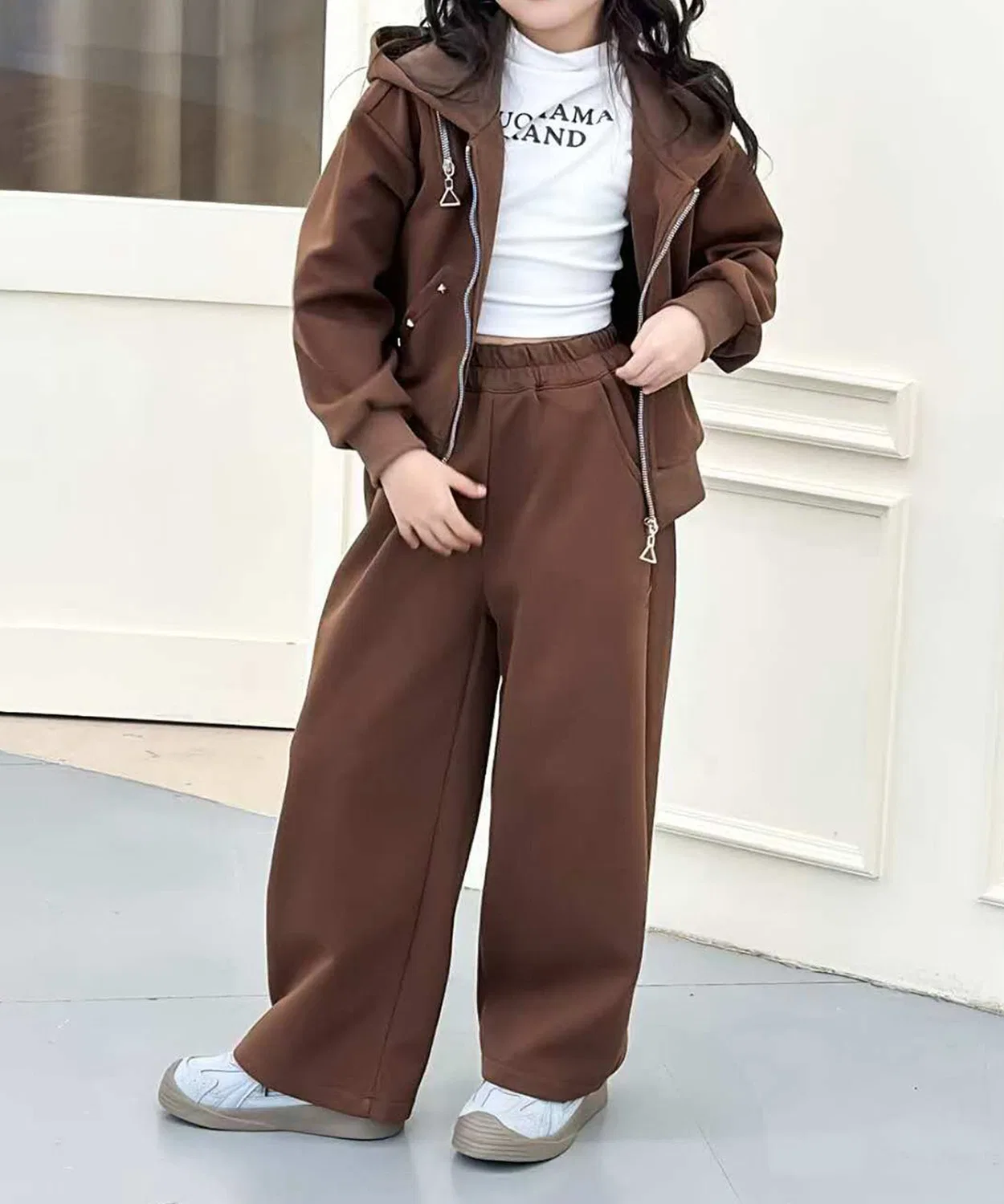 Детский спортивный комплект из худи и брюк с капюшоном aimoha, Beige — фото 4
