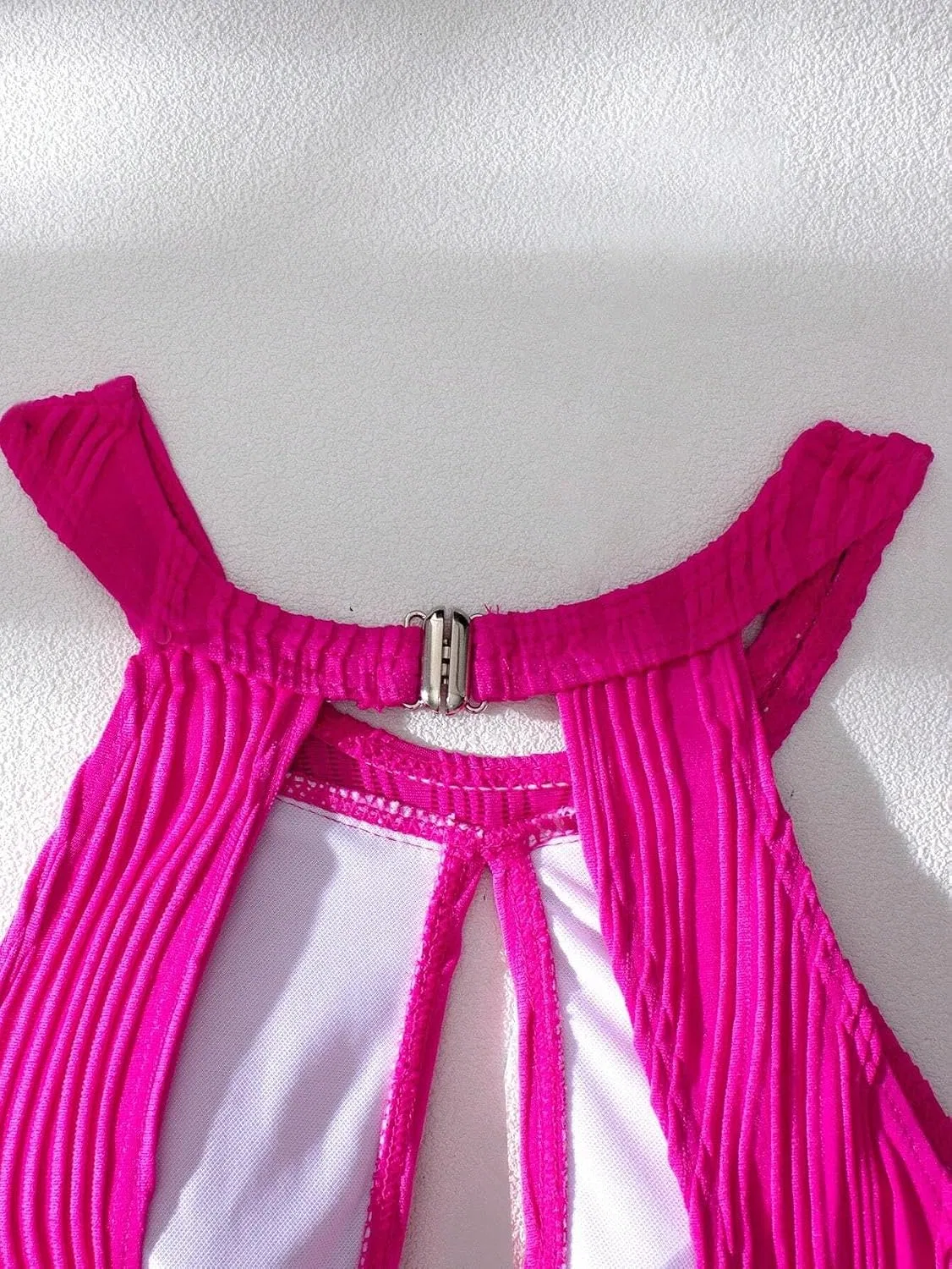 Женский цельнокроеный купальник с вырезами и высокой растяжимостью, Hot Pink — фото 2