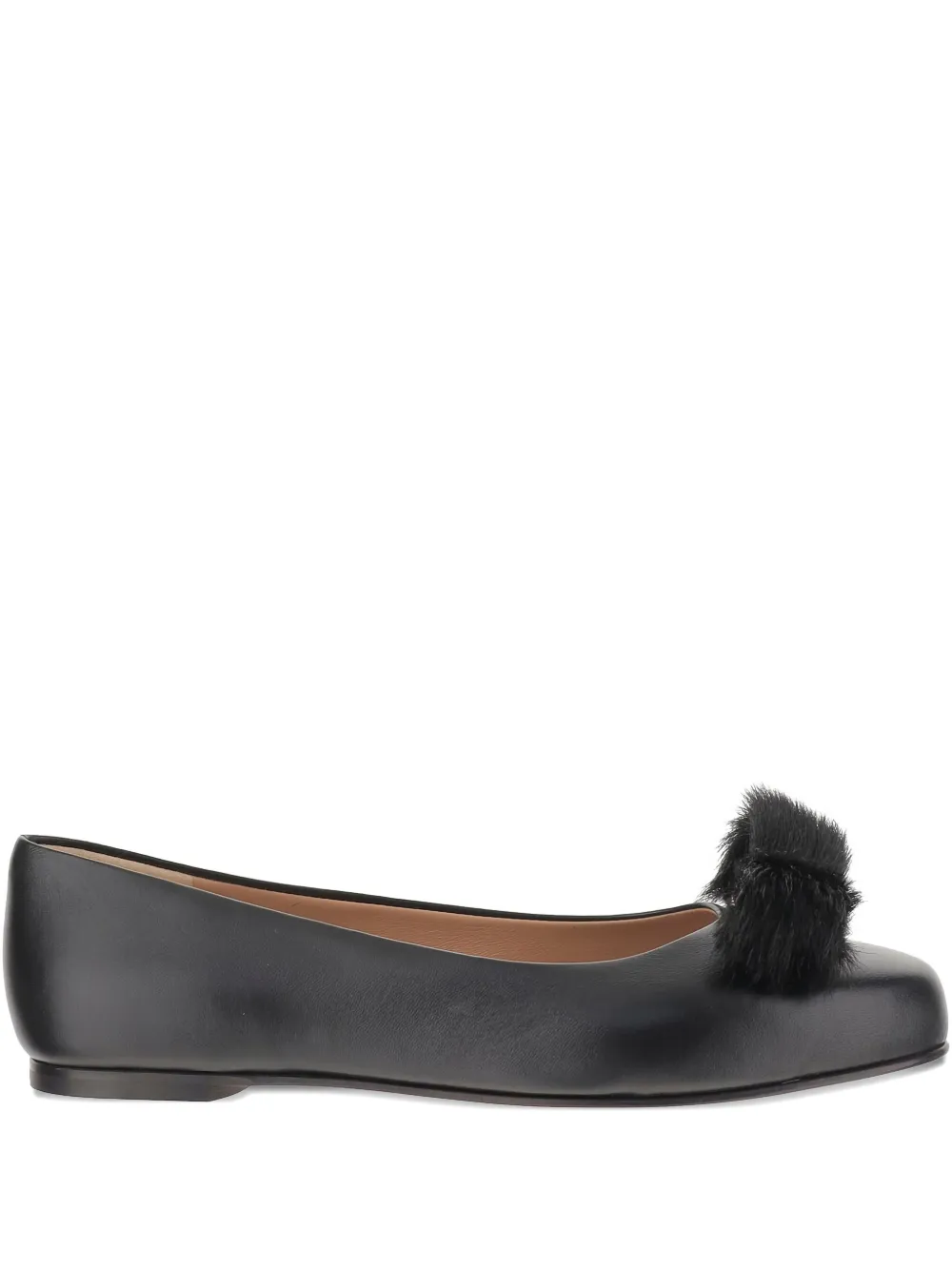 Балетки Vara из кожи с меховыми помпонами Ferragamo, черный
