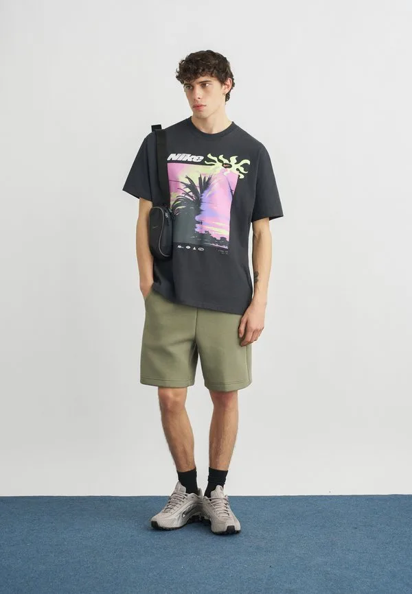 Шорты Nike Sportswear, Silver Sage/Black — фото 2