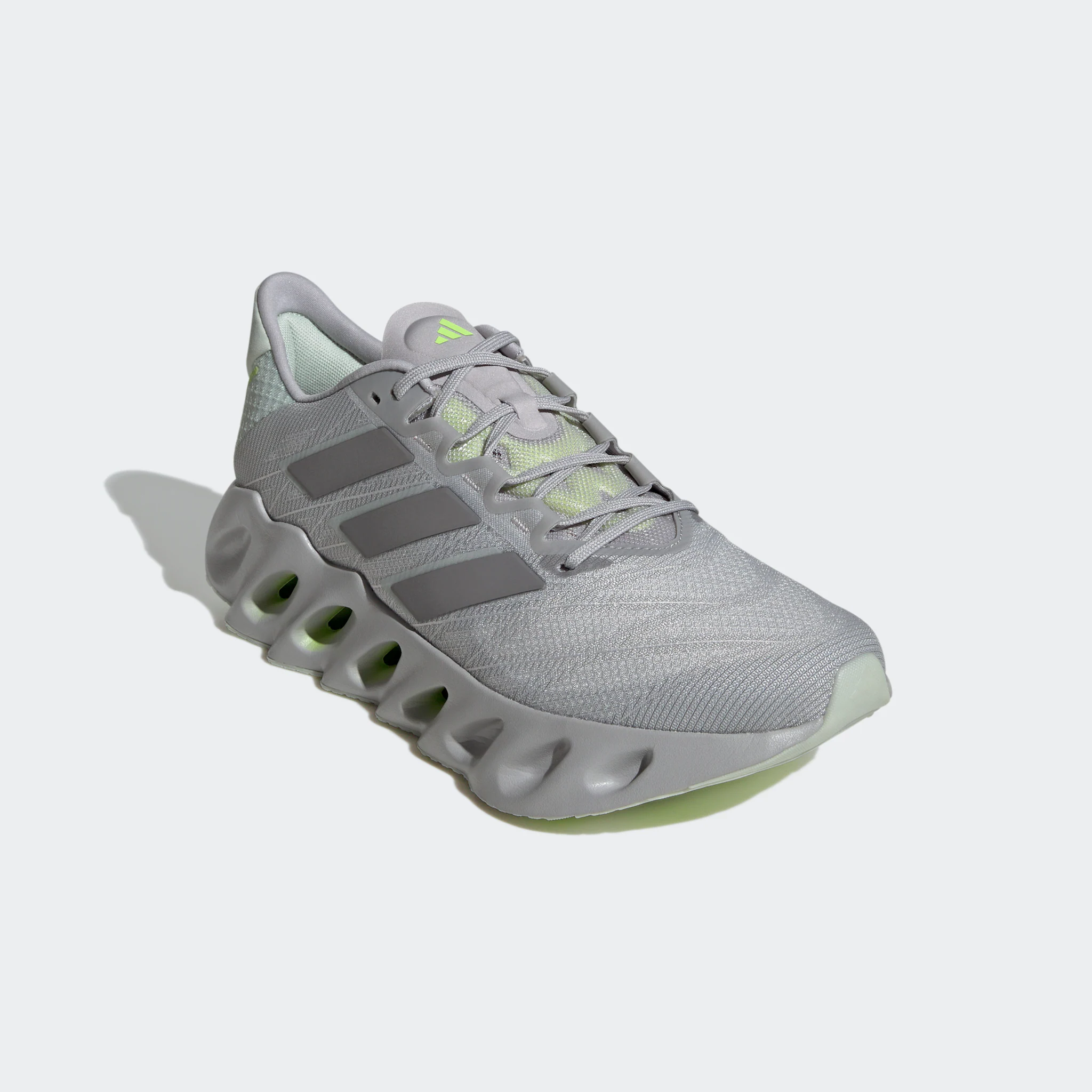 

Кроссовки adidas Performance "ADIDAS SWITCH FWD 2", цвет Grey Two / Grey Three / Lucid Lemon