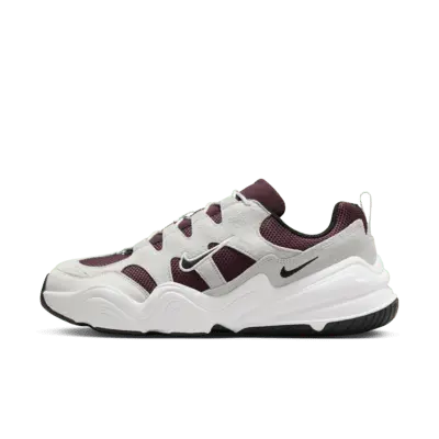 

Кроссовки Nike Tech Hera, цвет Burgundy Crush/Platinum Tint/Summit White/Black