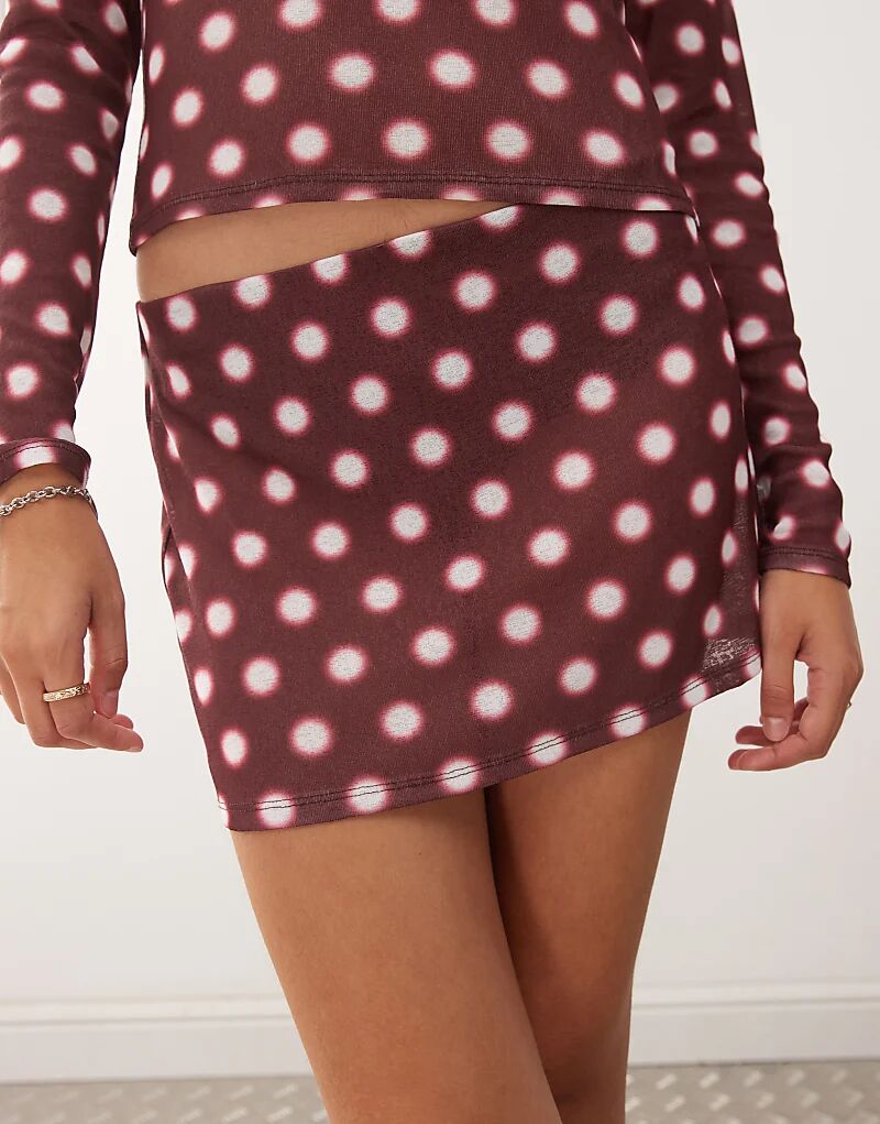 

Микро-юбка COLLUSION в размытый горошек