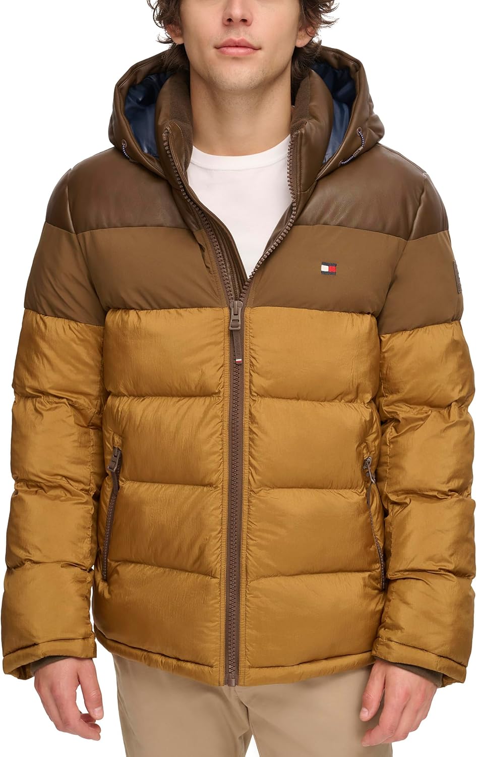 

Мужская стеганая куртка с капюшоном Tommy Hilfiger (стандартная и для больших и высоких), Brown Color Block
