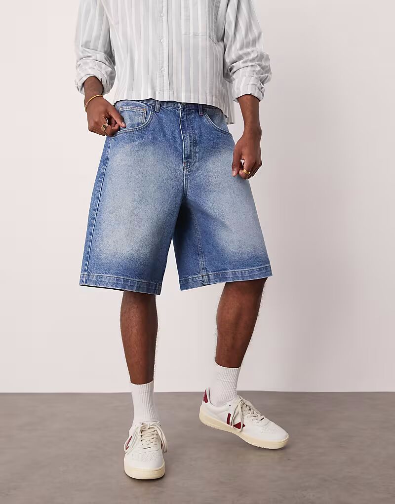 

Длинные джинсовые шорты ASOS DESIGN в цвете полувыбеленный синий