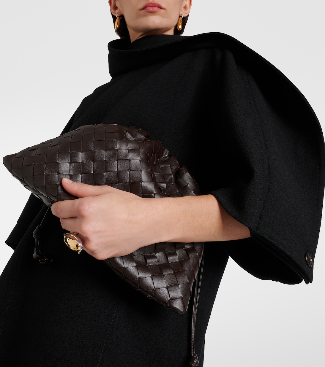 Пыльник Маленькая кожаная сумочка-клатч Bottega Veneta, Fondant-Gold — фото 3