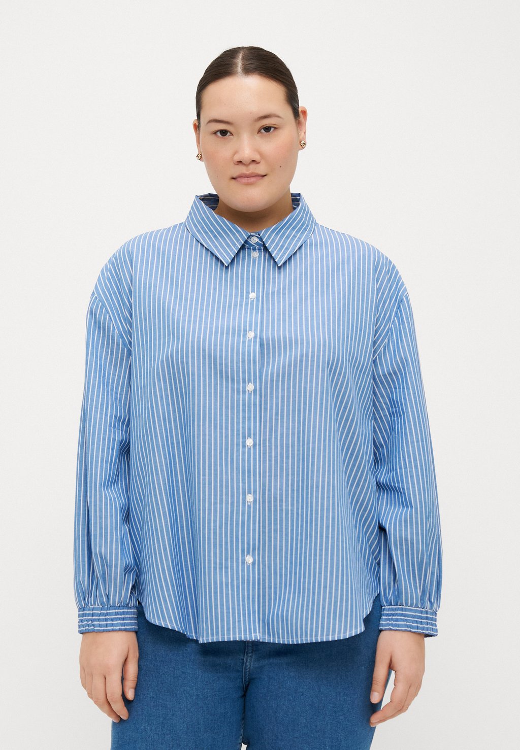 

Блузка на пуговицах CARARJA STRIPE SHIRT ONLY Carmakoma, синий