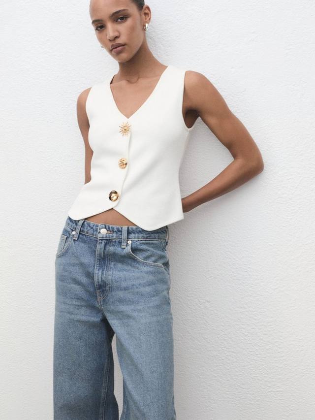 

Жилет с декоративными пуговицами Antonia Mango, White