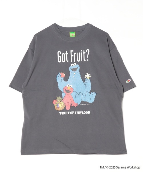 

Футболка с принтом, крой оверсайз, бренд Fruit of the Loom, цвет угольно-серый