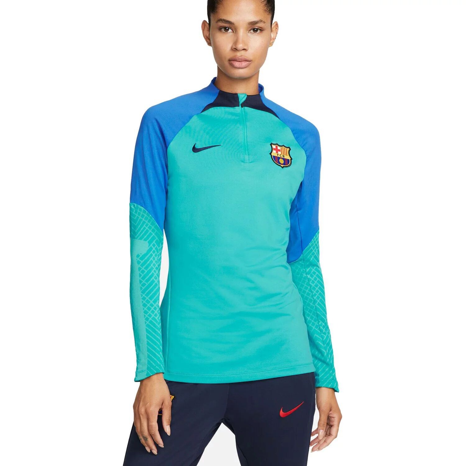 

Женская футболка с молнией четверть цвета Nike Turquoise Barcelona Strike Drill Raglan Performance Nike