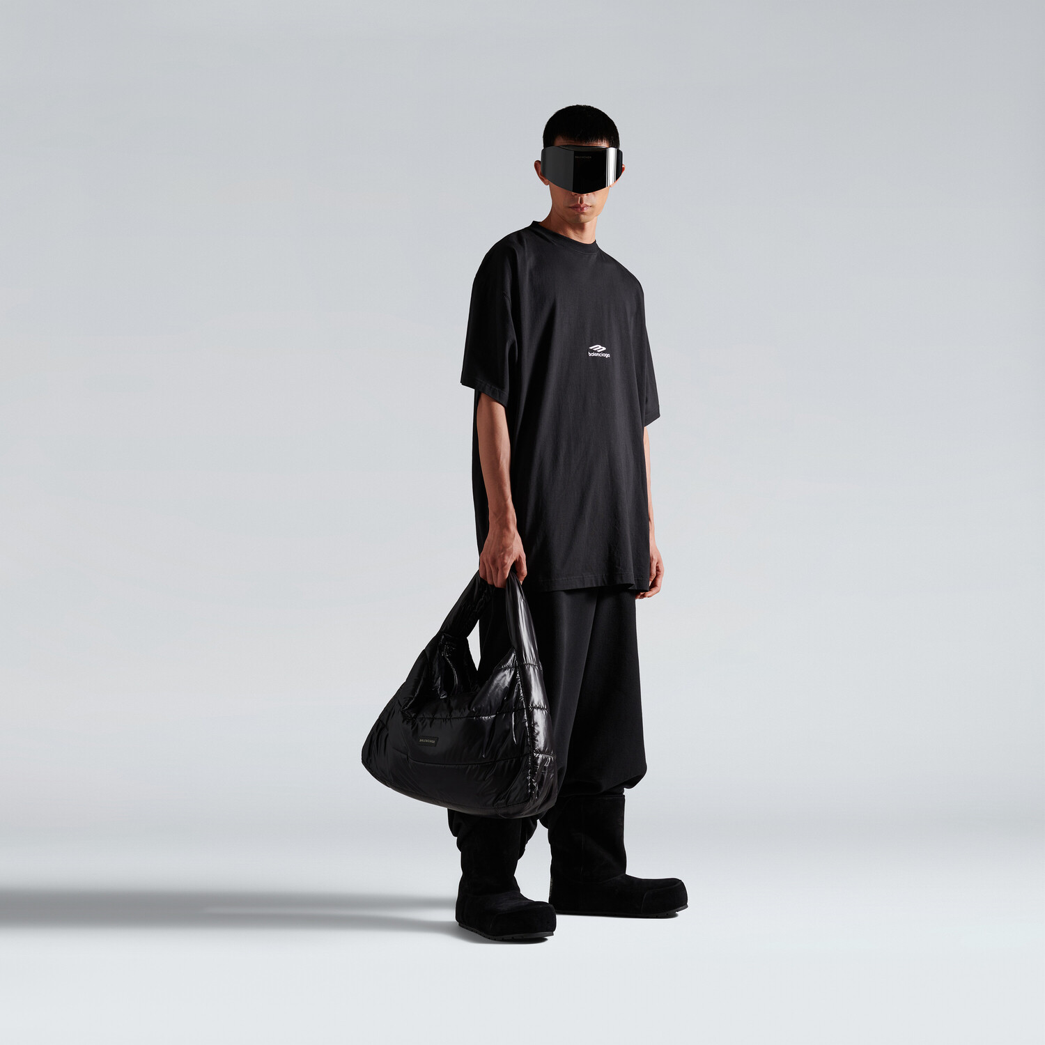 

3b спортивная икона, оверсайз-футболка в вываренном черно-белом цвете BALENCIAGA, белый/вываренный черный